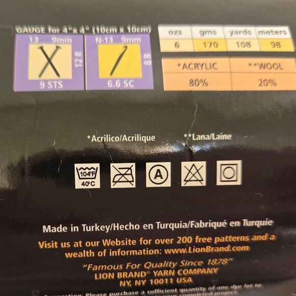 Lion Brand Wool-Ease Thick & Quick Yarn in SKY BLUE 6oz Ea - Picture 6 of 9